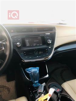 تويوتا أفالون